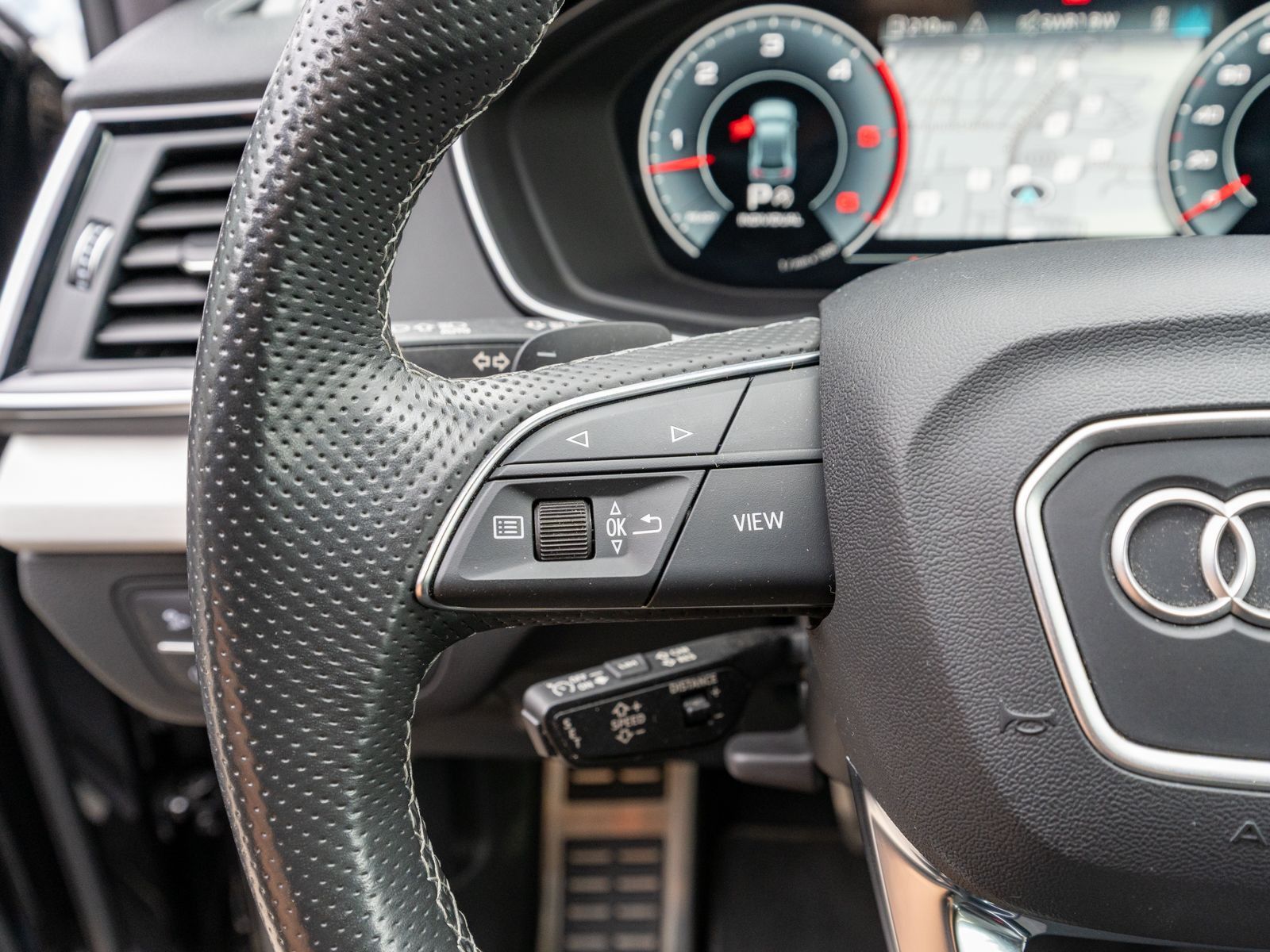 Fahrzeugabbildung Audi Q5 Sportback S line 50TDI quattro LED MATRIX AHK