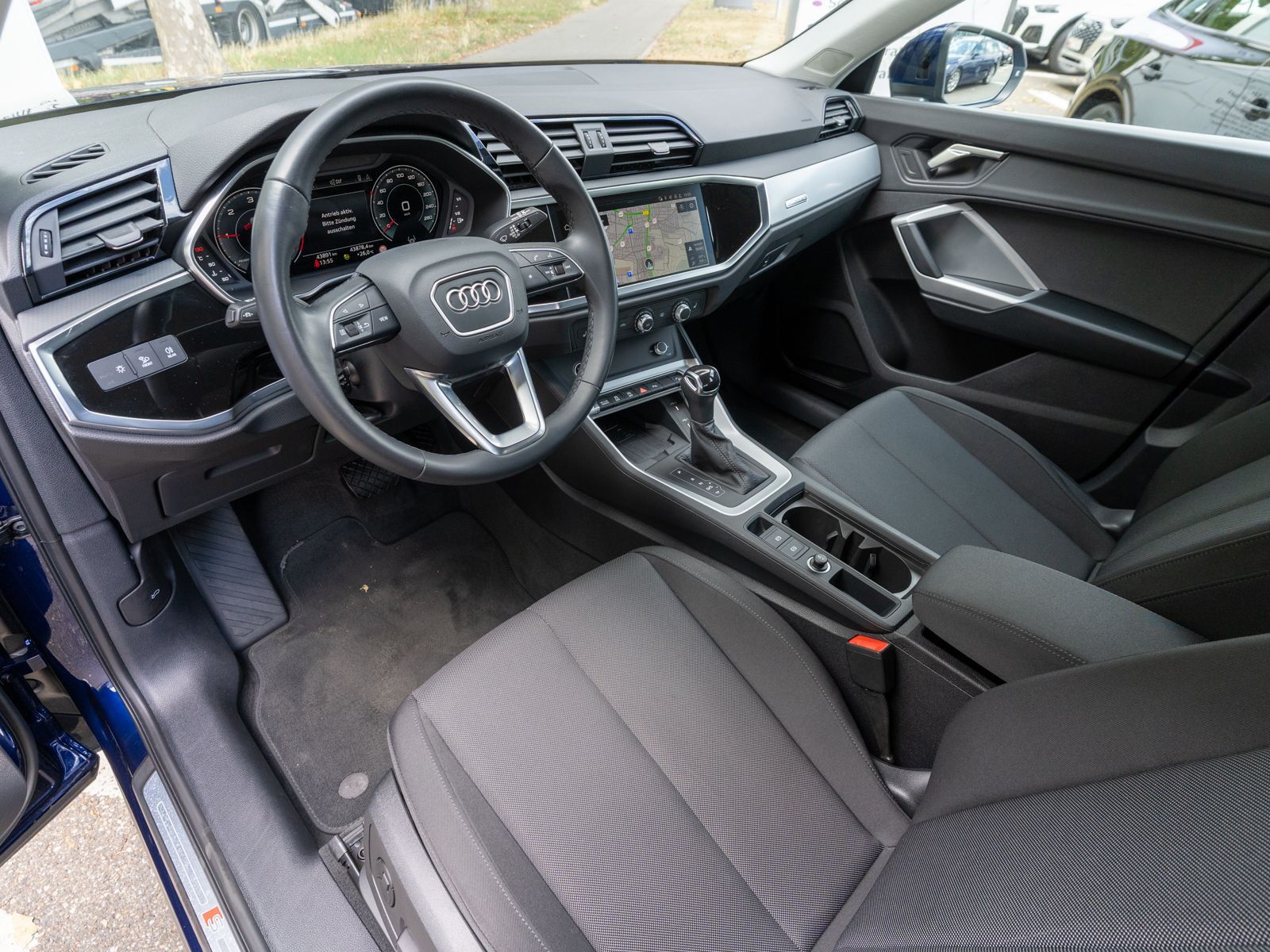 Fahrzeugabbildung Audi Q3 Sportback S line 40TDI quattro NAVI 360° AHK