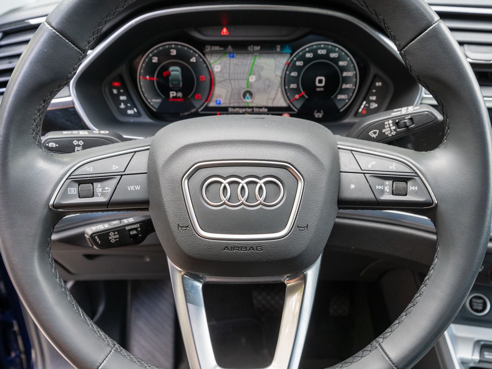 Fahrzeugabbildung Audi Q3 Sportback S line 40TDI quattro NAVI 360° AHK
