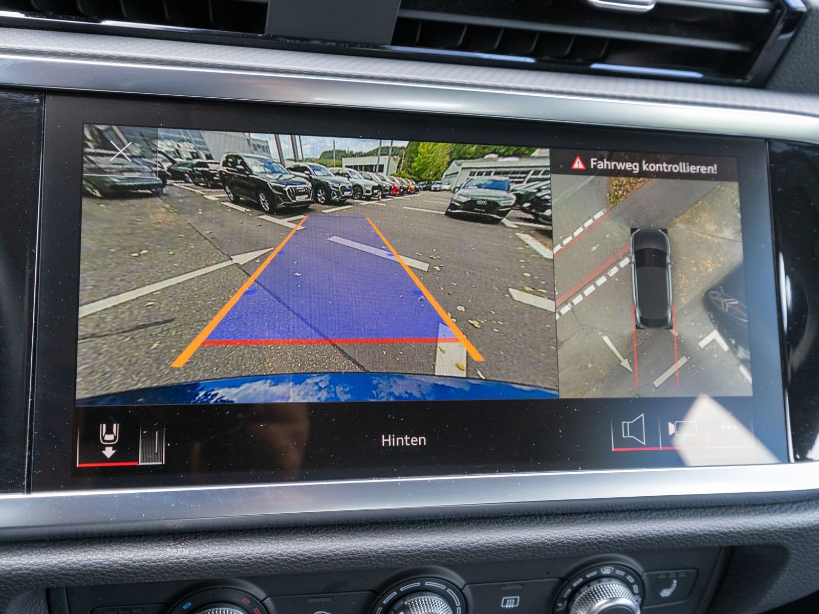 Fahrzeugabbildung Audi Q3 Sportback S line 40TDI quattro NAVI 360° AHK