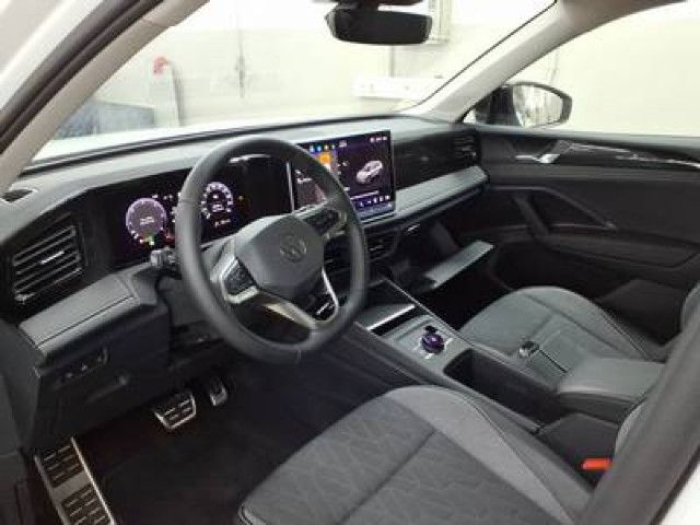 Fahrzeugabbildung Volkswagen Tiguan ENERGY 2.0 TDI DSG LED Navi 360° ACC AHK