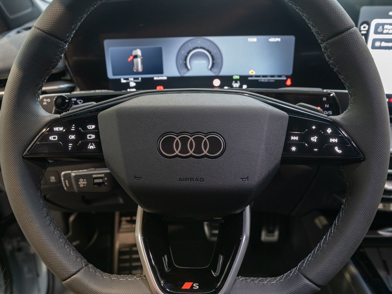 Fahrzeugabbildung Audi Q3 SUV TFSI Stronic Sline HUD SONOS 360° ACC AHK