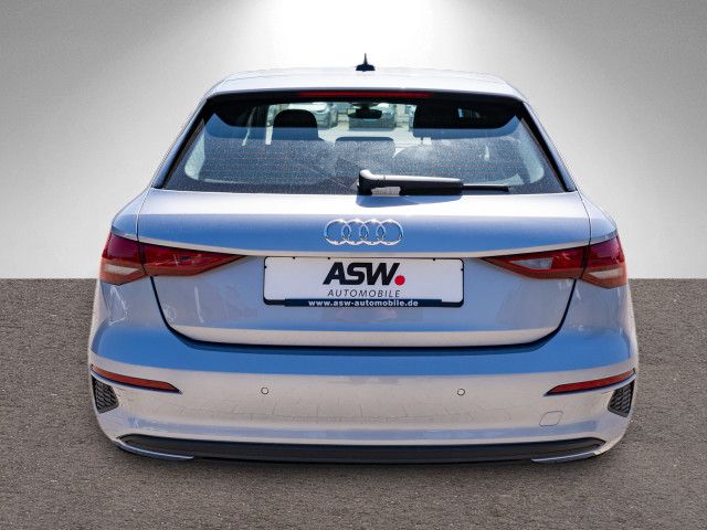 Fahrzeugabbildung Audi A3 Sportback 30TFSI S tronic Navi LED ACC PDC VC