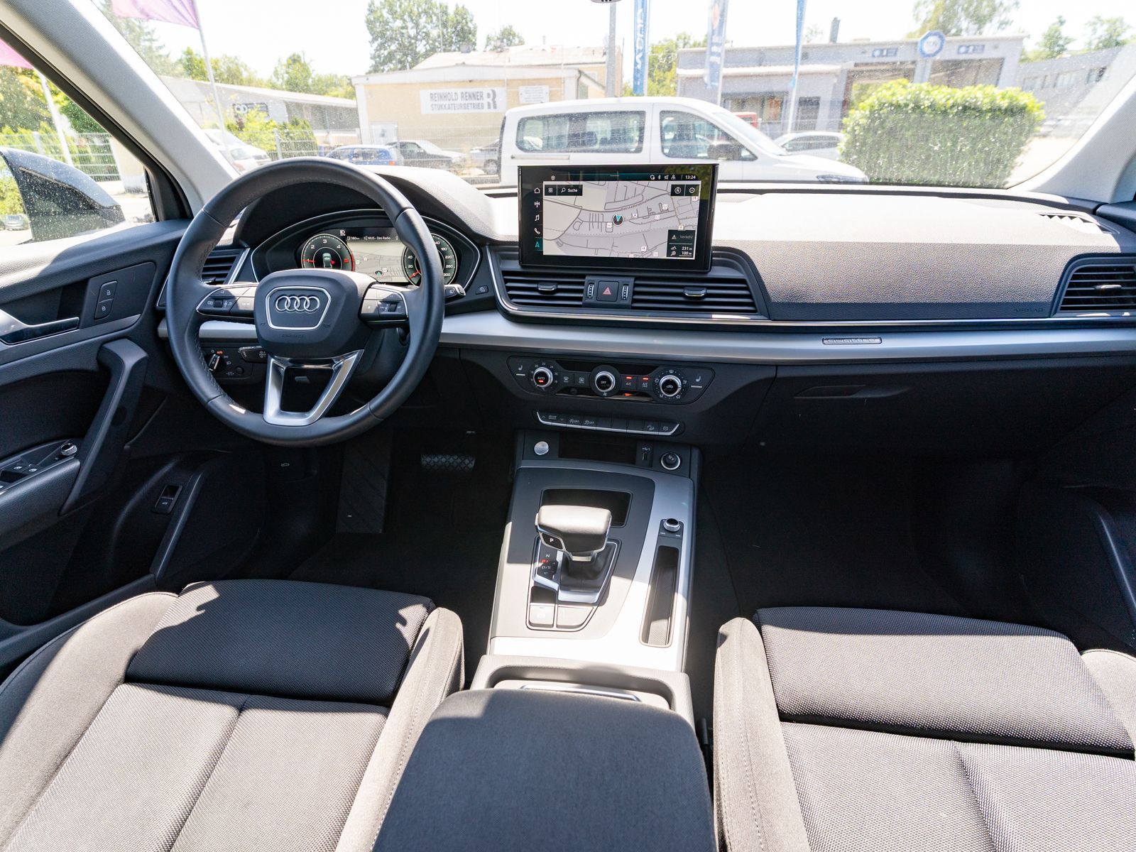 Fahrzeugabbildung Audi Q5 40TDI quattro Stronic NAVI MATRIX AHK SHZ VC