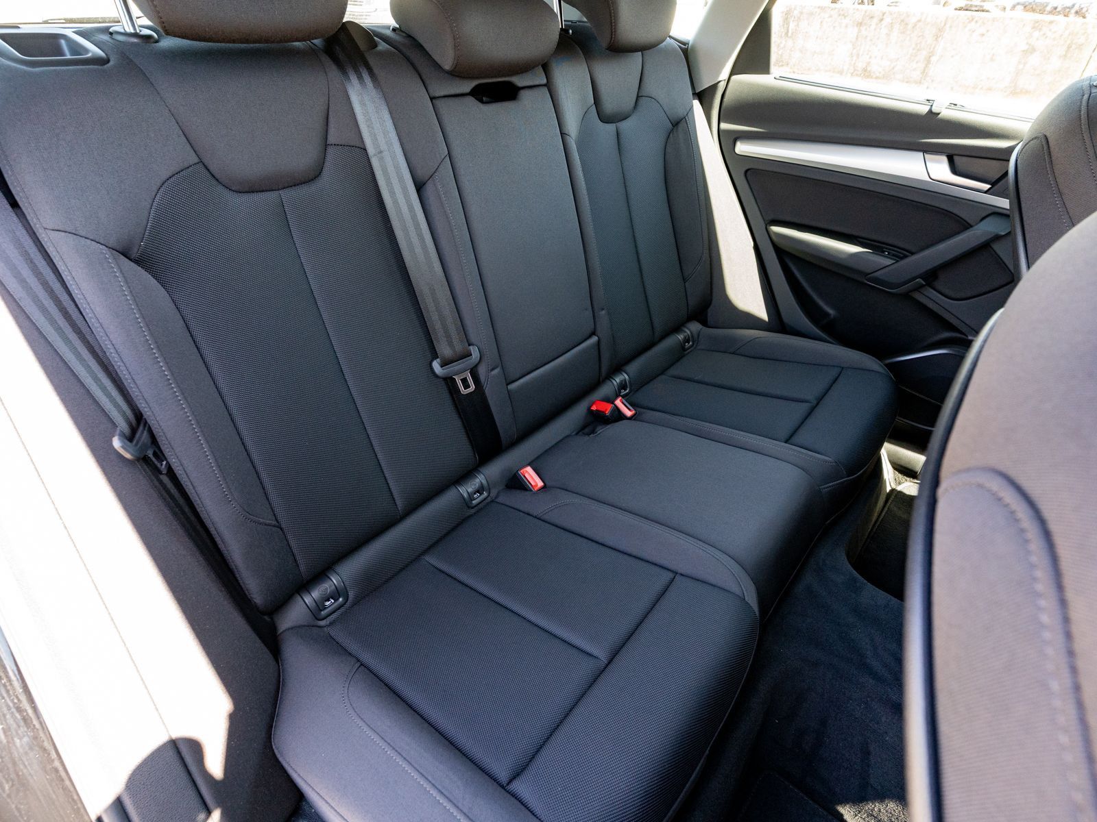 Fahrzeugabbildung Audi Q5 40TDI quattro Stronic NAVI MATRIX AHK SHZ VC