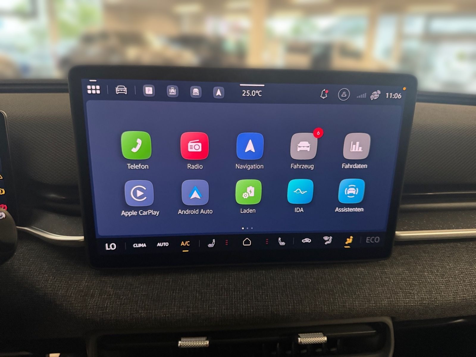 Fahrzeugabbildung Volkswagen ID. Polo Style 155 kW / 52 kWh AHK 306°-Kamera