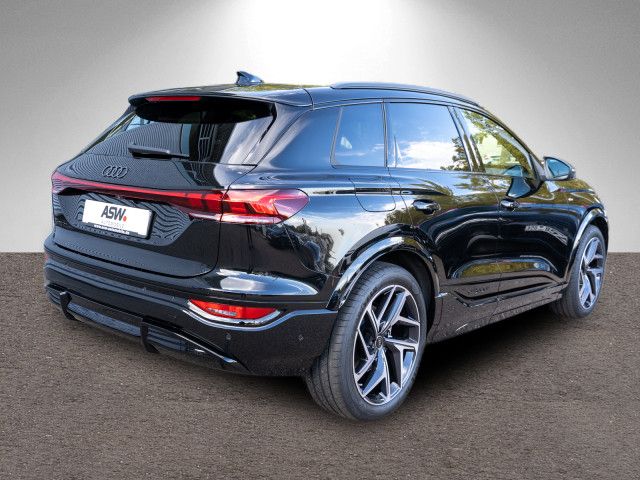 Fahrzeugabbildung Audi Q6 SUV e-tron performance PANO Anhängerkupplung