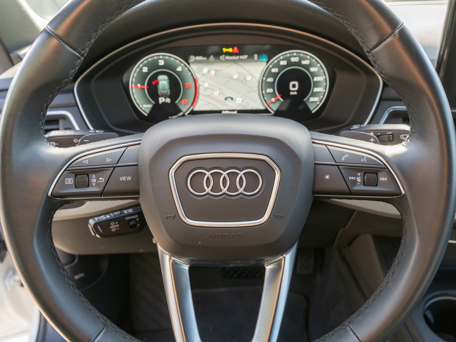 Fahrzeugabbildung Audi A4 Avant S line 35TDI Stronic NAVI LED ACC PDC