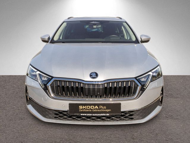 Fahrzeugabbildung SKODA Octavia Combi Selection 2.0TDI HUD PANO 360° SHZ