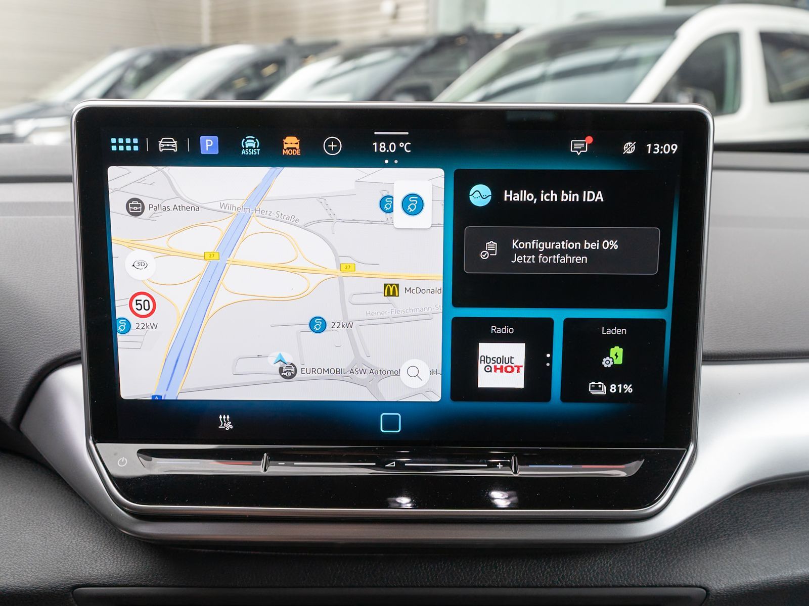 Fahrzeugabbildung Volkswagen ID.4 Pure Performance LED Nav PDC Wärmepumpe ACC