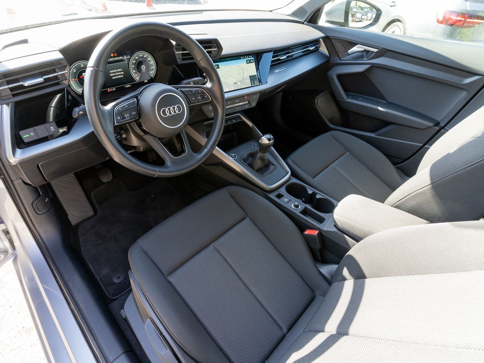 Fahrzeugabbildung Audi A3 Sportback 30TDI NAVI LED SHZ GRA KLIMA VC