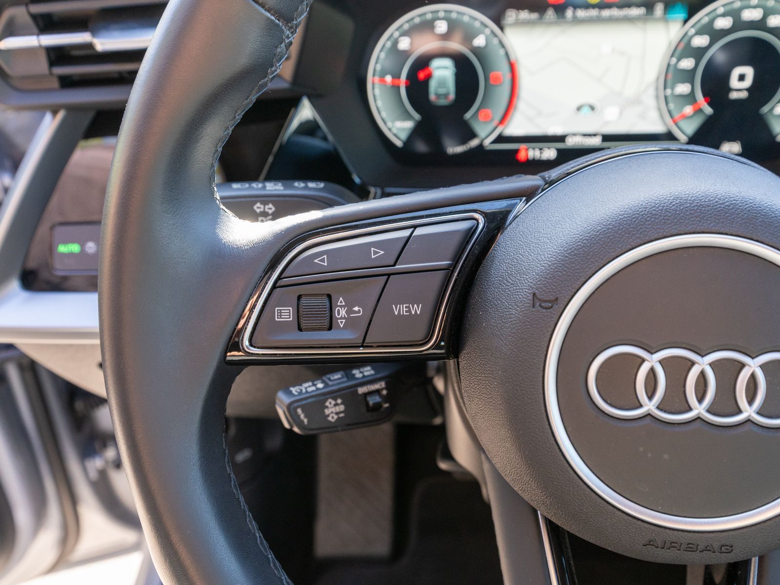 Fahrzeugabbildung Audi A3 Sportback 30TDI NAVI LED SHZ GRA KLIMA VC