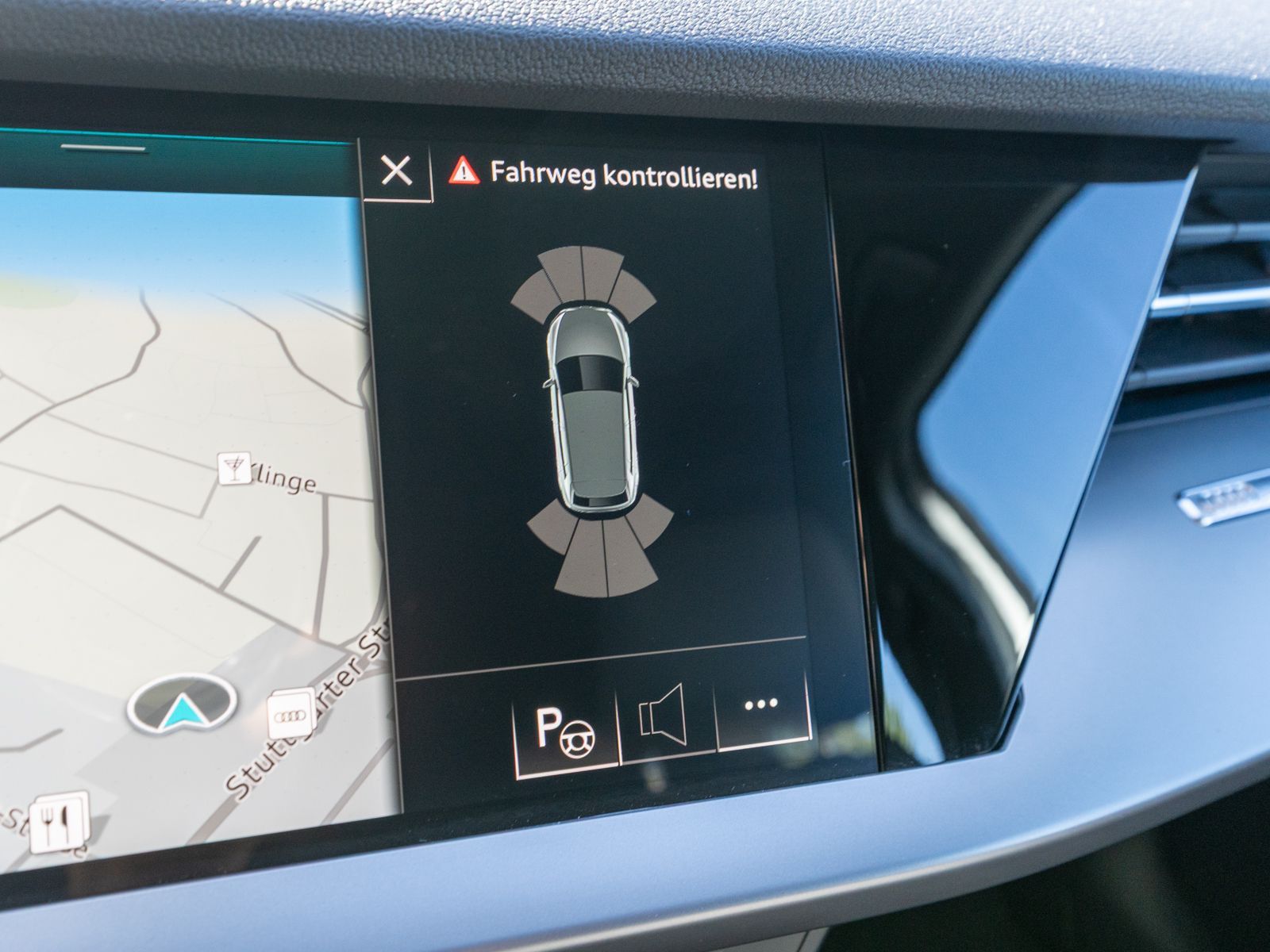 Fahrzeugabbildung Audi A3 Sportback 30TDI NAVI LED SHZ GRA KLIMA VC