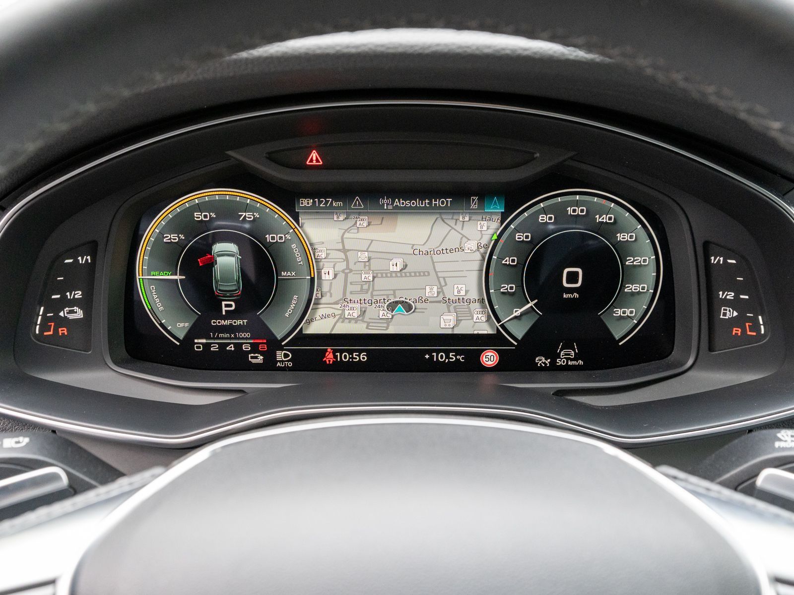 Fahrzeugabbildung Audi A6 Avant S line 55TFSI e quattr NAVI MATRIX 360°