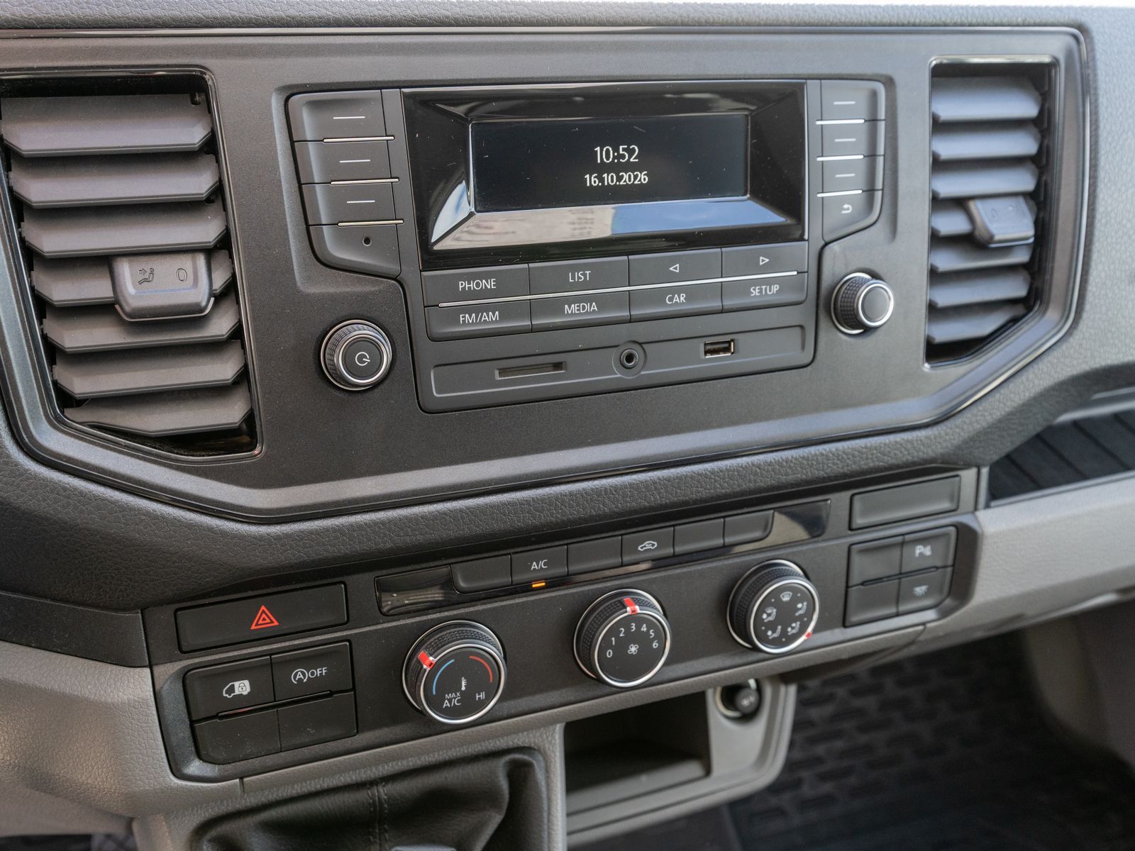 Fahrzeugabbildung Volkswagen Crafter 35 Kasten 2.0 TDI PDC v/h KLIMA STDHZ