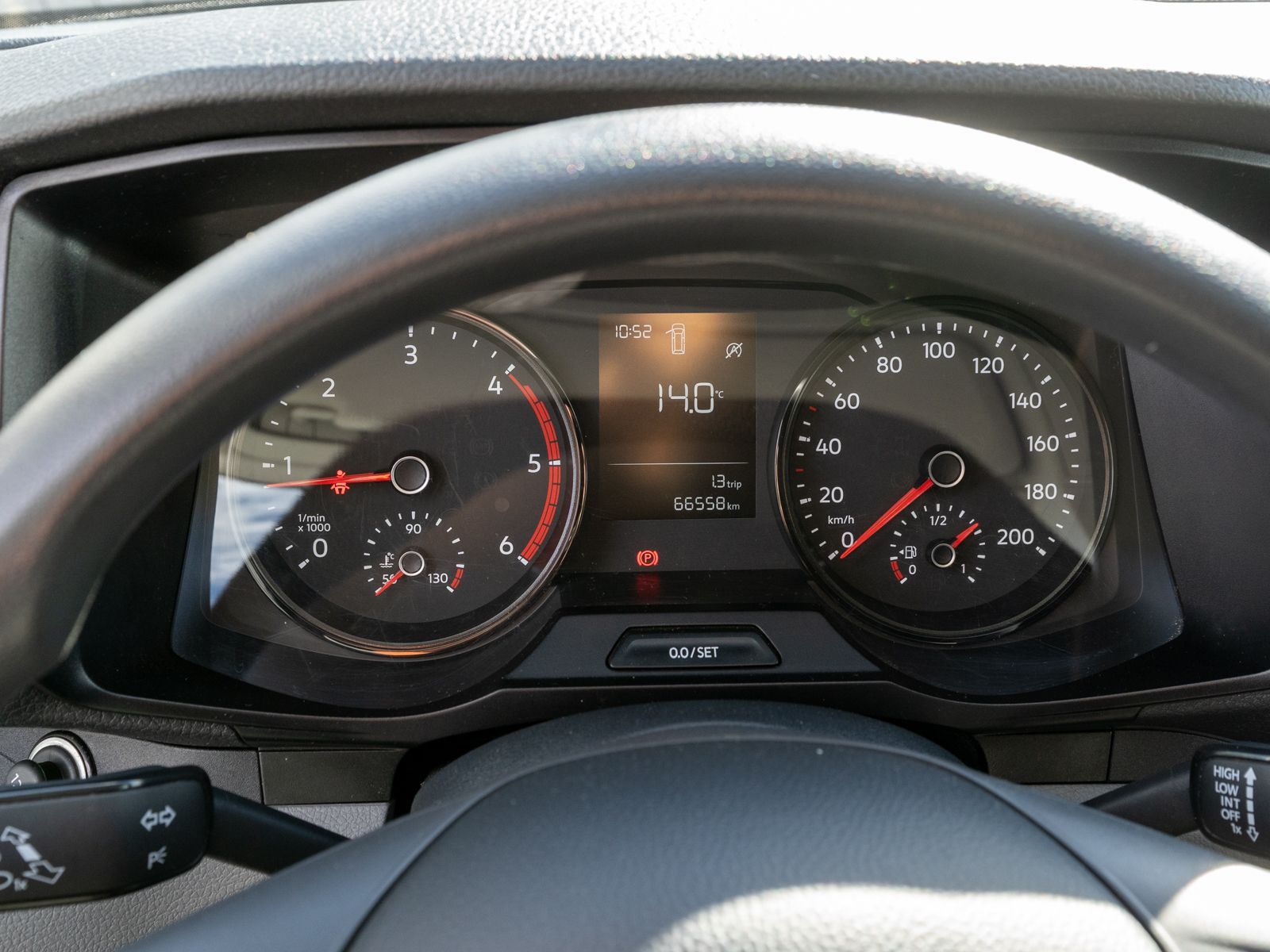 Fahrzeugabbildung Volkswagen Crafter 35 Kasten 2.0 TDI PDC v/h KLIMA STDHZ