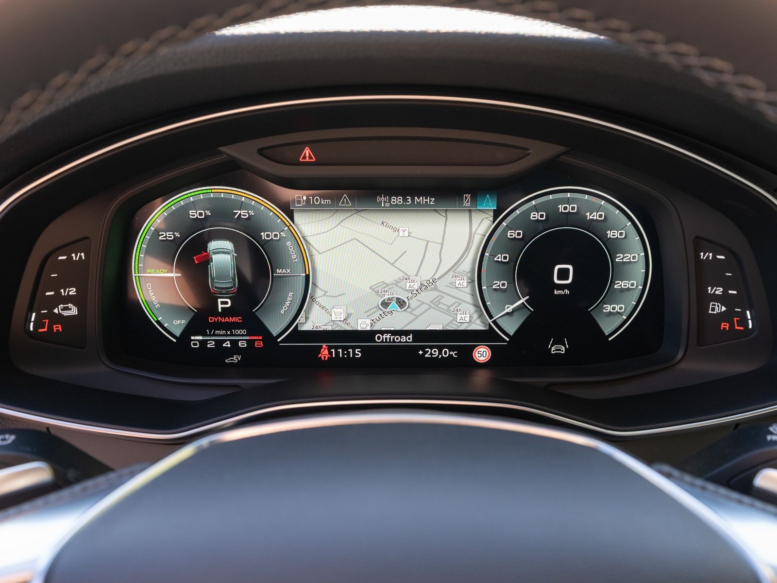 Fahrzeugabbildung Audi A6 Avant S line 55TFSI e quattr NAVI MATRIX PANO