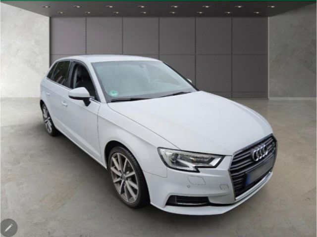 Fahrzeugabbildung Audi A3 Sportback design 1.5TFSI NAVI XENON STDHZ GRA
