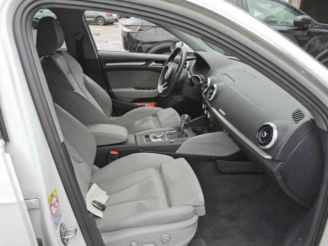 Fahrzeugabbildung Audi A3 Sportback design 1.5TFSI NAVI XENON STDHZ GRA
