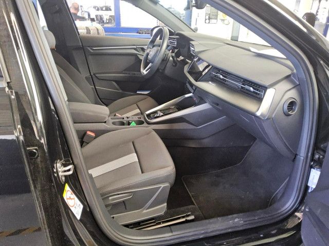 Fahrzeugabbildung Audi A3 Sportback 35TDI NAVI LED GRA SHZ ACC VC