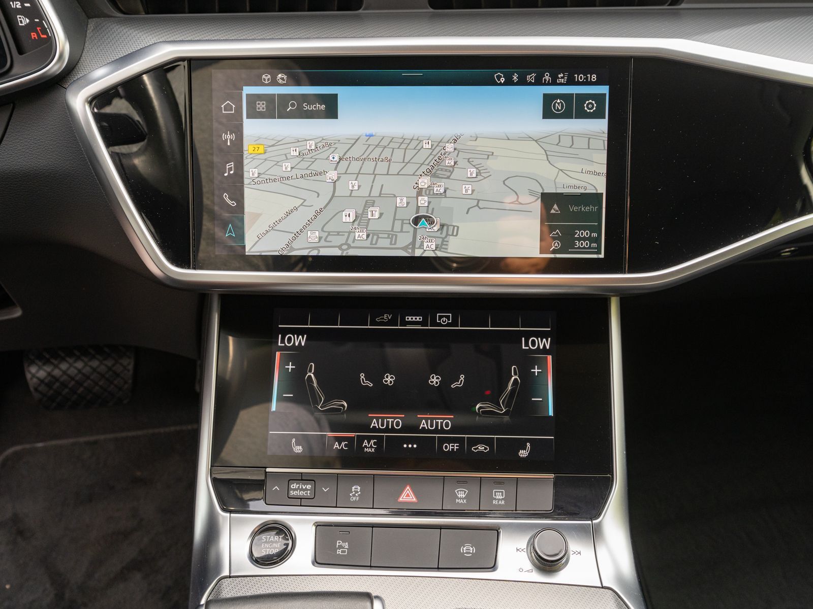 Fahrzeugabbildung Audi A6 Avant sport 50TFSI e quattro NAVI LED AHK RFK