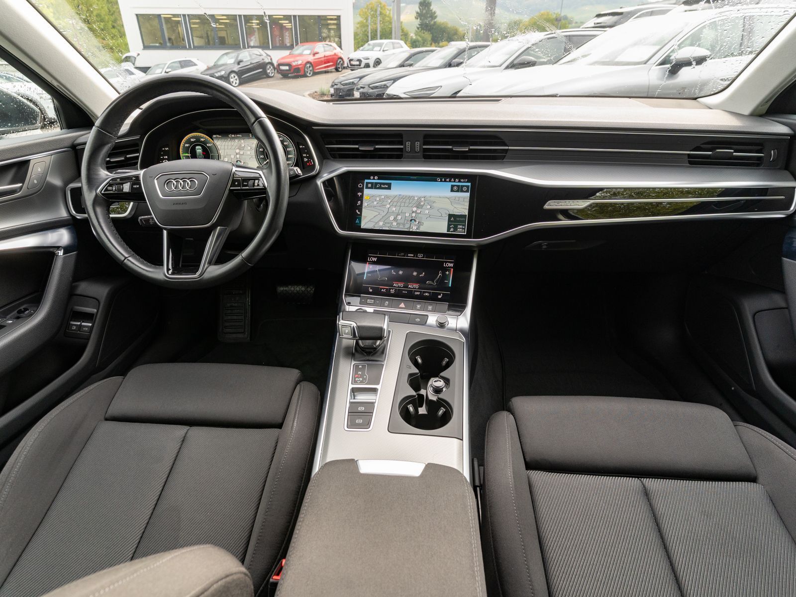 Fahrzeugabbildung Audi A6 Avant sport 50TFSI e quattro NAVI LED AHK RFK