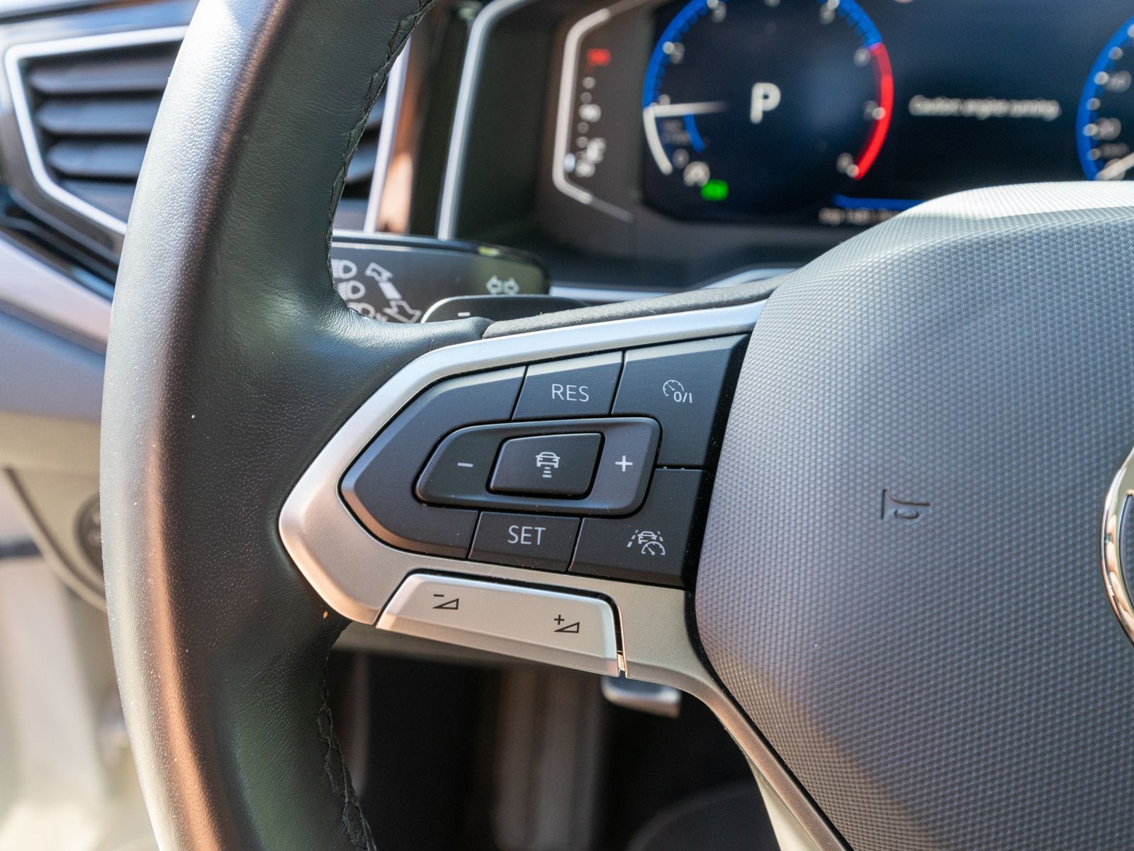 Fahrzeugabbildung Volkswagen Taigo 1.0 TSI DSG Style NAVI MATRIX KLIMA CARPLA