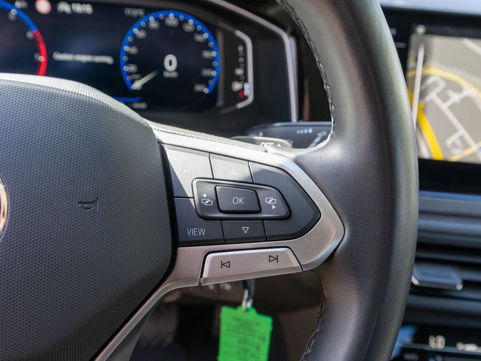 Fahrzeugabbildung Volkswagen Taigo 1.0 TSI DSG Style NAVI MATRIX KLIMA CARPLA
