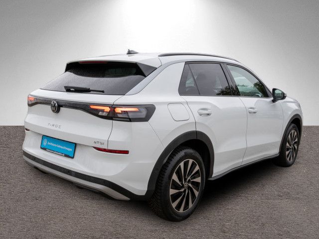 Fahrzeugabbildung Volkswagen T-Roc Life 1.5 TSI DSG LED Navi RFK ACC PDC SHZ