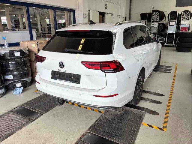 Fahrzeugabbildung Volkswagen Golf Variant Active 2.0 TDI DSG LED Navi AHK RFK