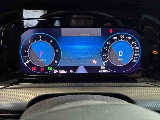 Fahrzeugabbildung Volkswagen Golf Variant Active 2.0 TDI DSG LED Navi AHK RFK