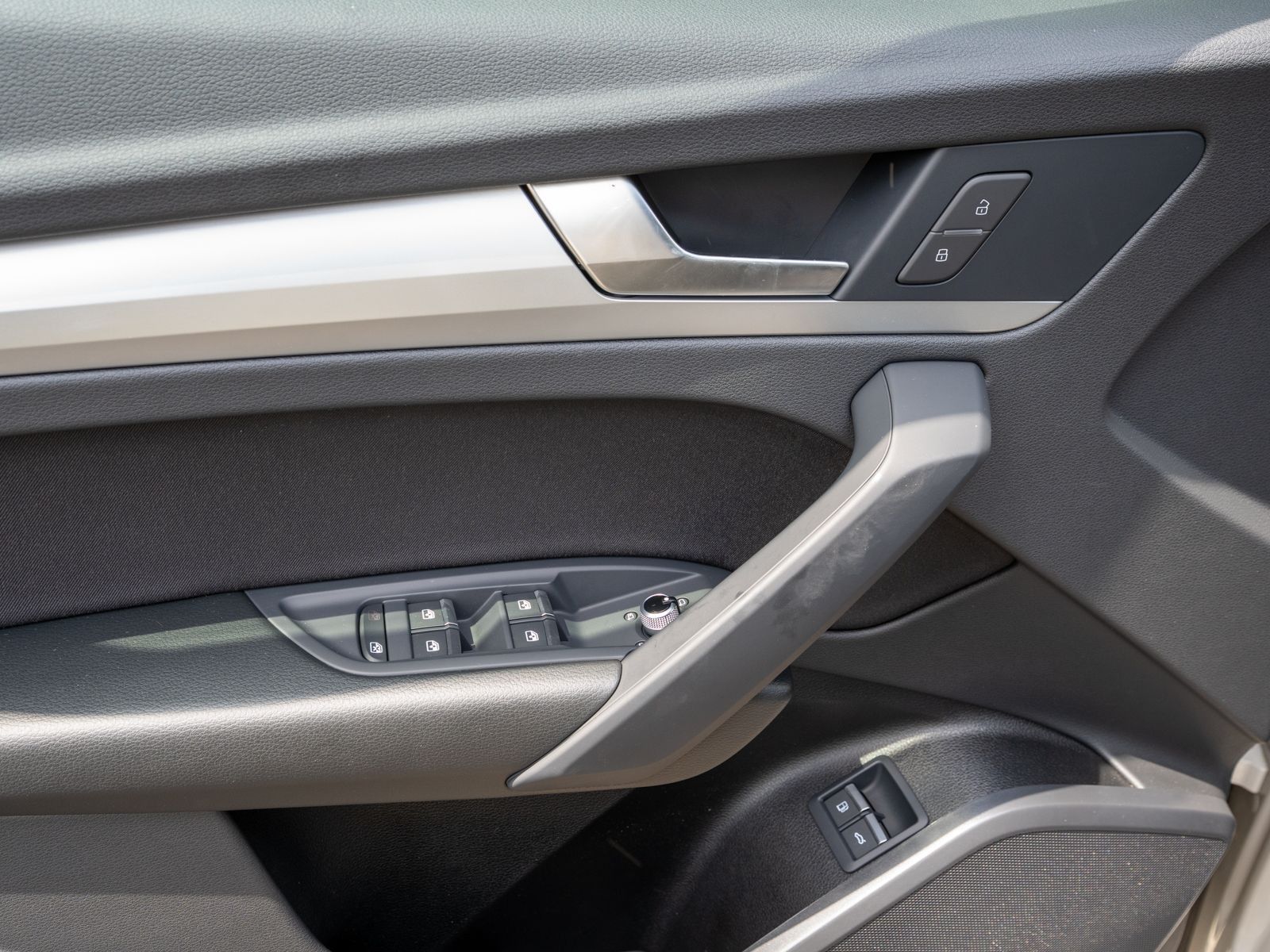 Fahrzeugabbildung Audi Q5 Sportback S line 55 TFSI e Stron LED 360° AHK