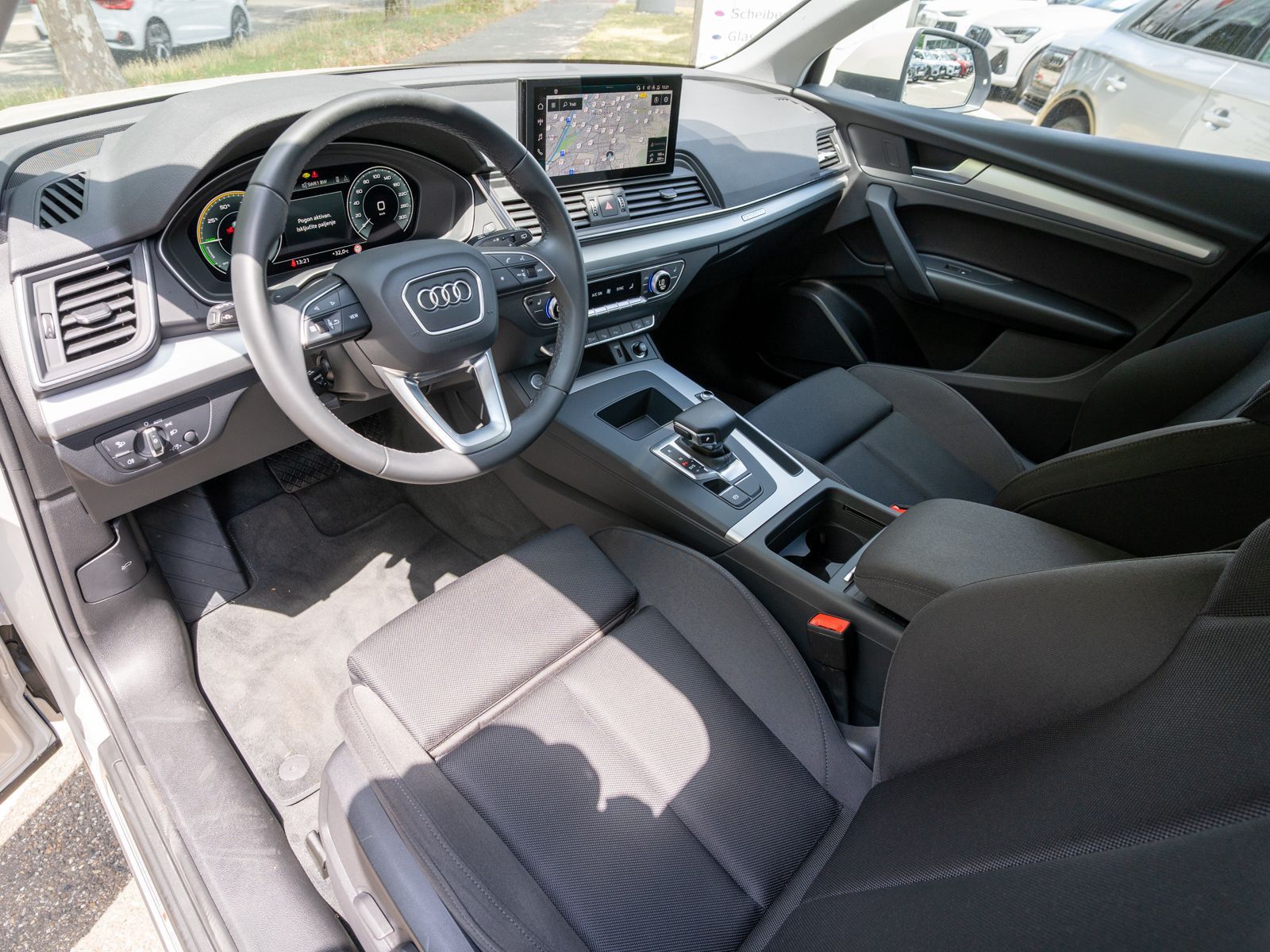 Fahrzeugabbildung Audi Q5 Sportback S line 55 TFSI e Stron LED 360° AHK