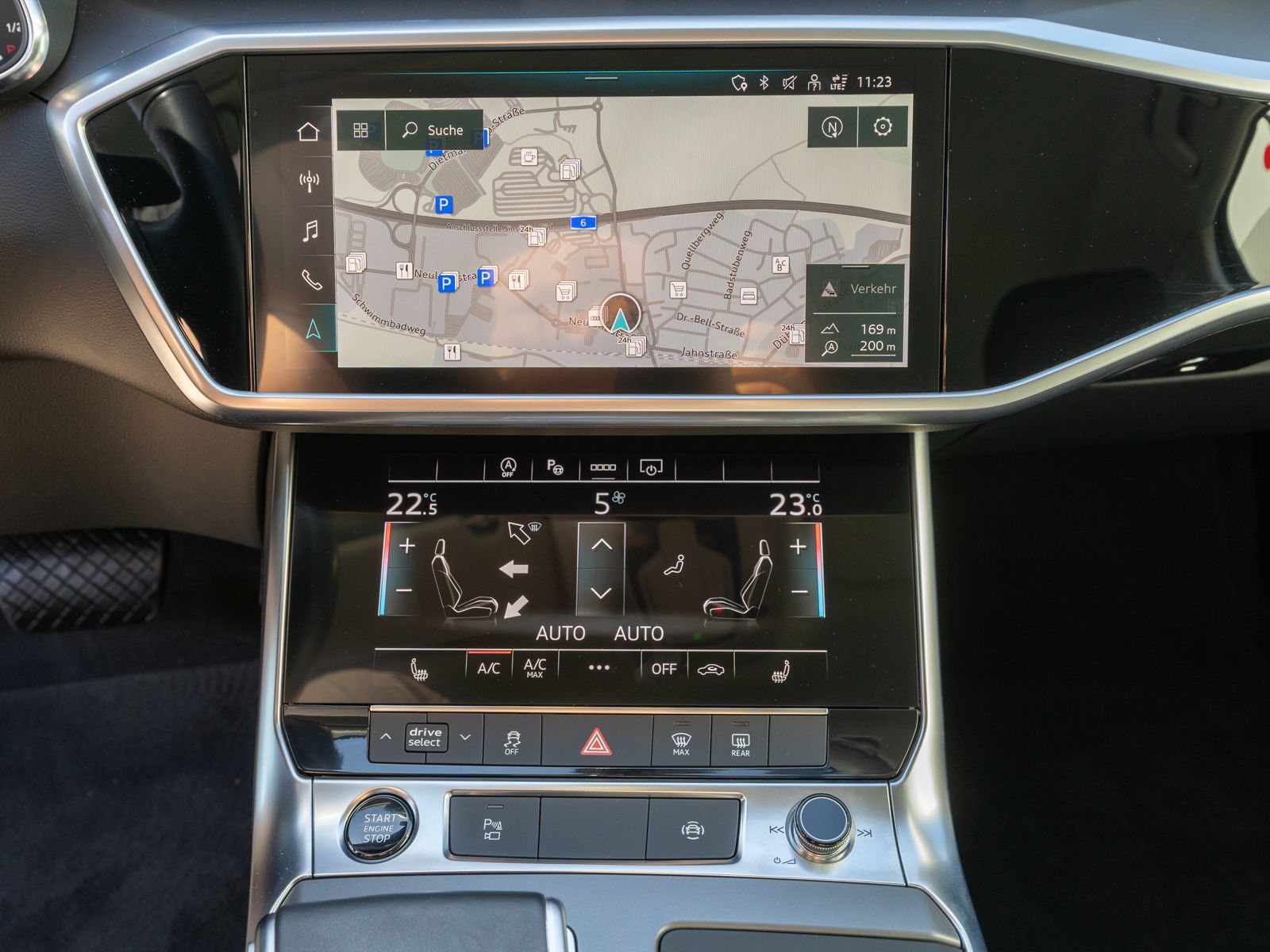 Fahrzeugabbildung Audi A6 Limousine 45TDI quattr NAVI MATRIX AHK RFK VC