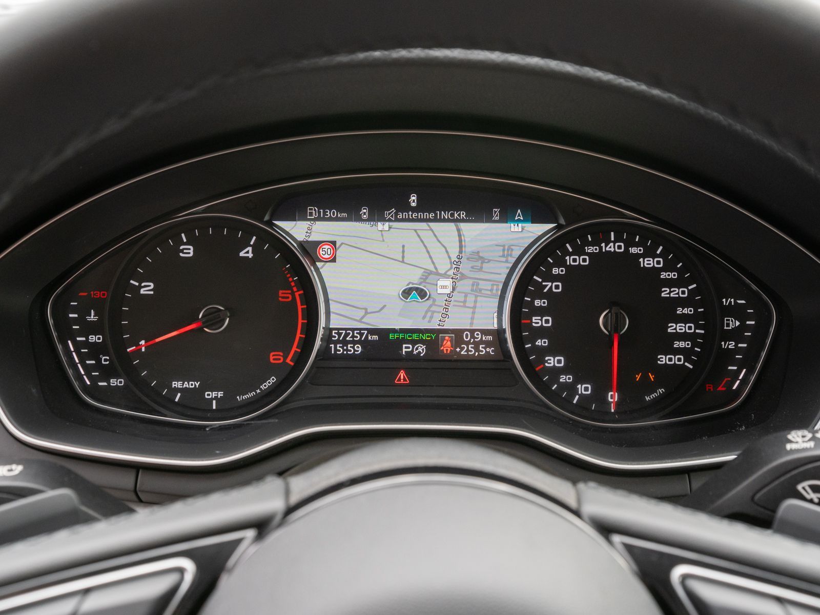 Fahrzeugabbildung Audi A4 Avant S line 40TDI NAVI MATRIX STANDHZ PANO