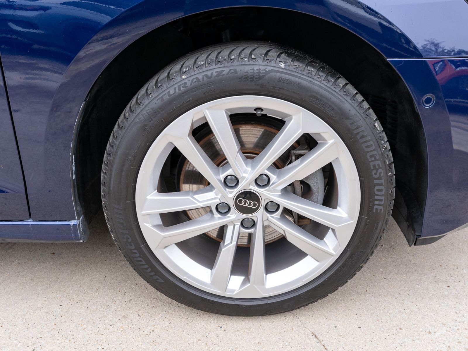 Fahrzeugabbildung Audi A3 Sportback advanced 40 TFSI e LED NAVI SHZ VC