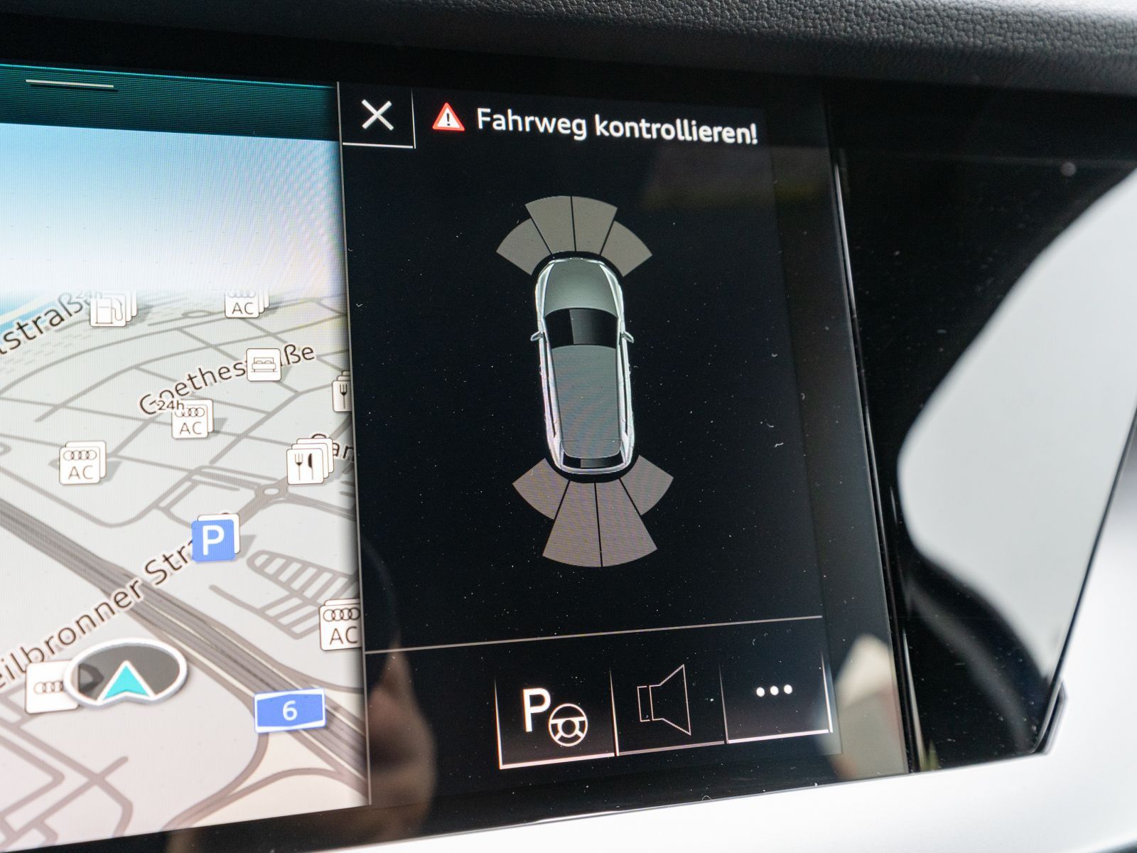 Fahrzeugabbildung Audi A3 Sportback advanced 40 TFSI e LED NAVI SHZ VC