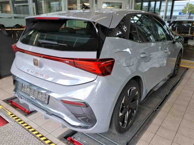 Fahrzeugabbildung CUPRA Born LED PDC HUD Wärmepumpe BeatsAudio SHZ