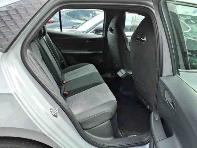 Fahrzeugabbildung CUPRA Born LED PDC HUD Wärmepumpe BeatsAudio SHZ