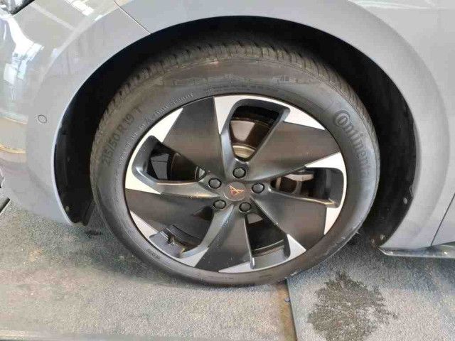 Fahrzeugabbildung CUPRA Born LED PDC HUD Wärmepumpe BeatsAudio SHZ