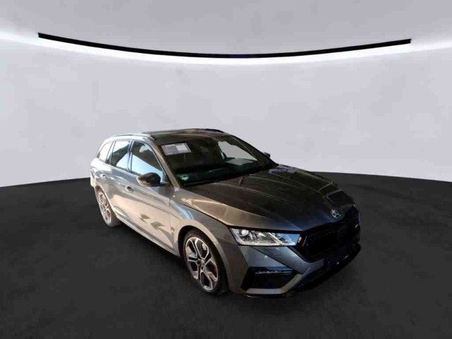 Fahrzeugabbildung SKODA Octavia RS Combi Plus 2.0TSI AHK RFK HUD SHZ PDC