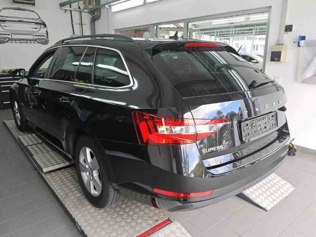 Fahrzeugabbildung SKODA Superb Combi 2.0TDI DSG LED Navi RFK ACC SHZ PDC