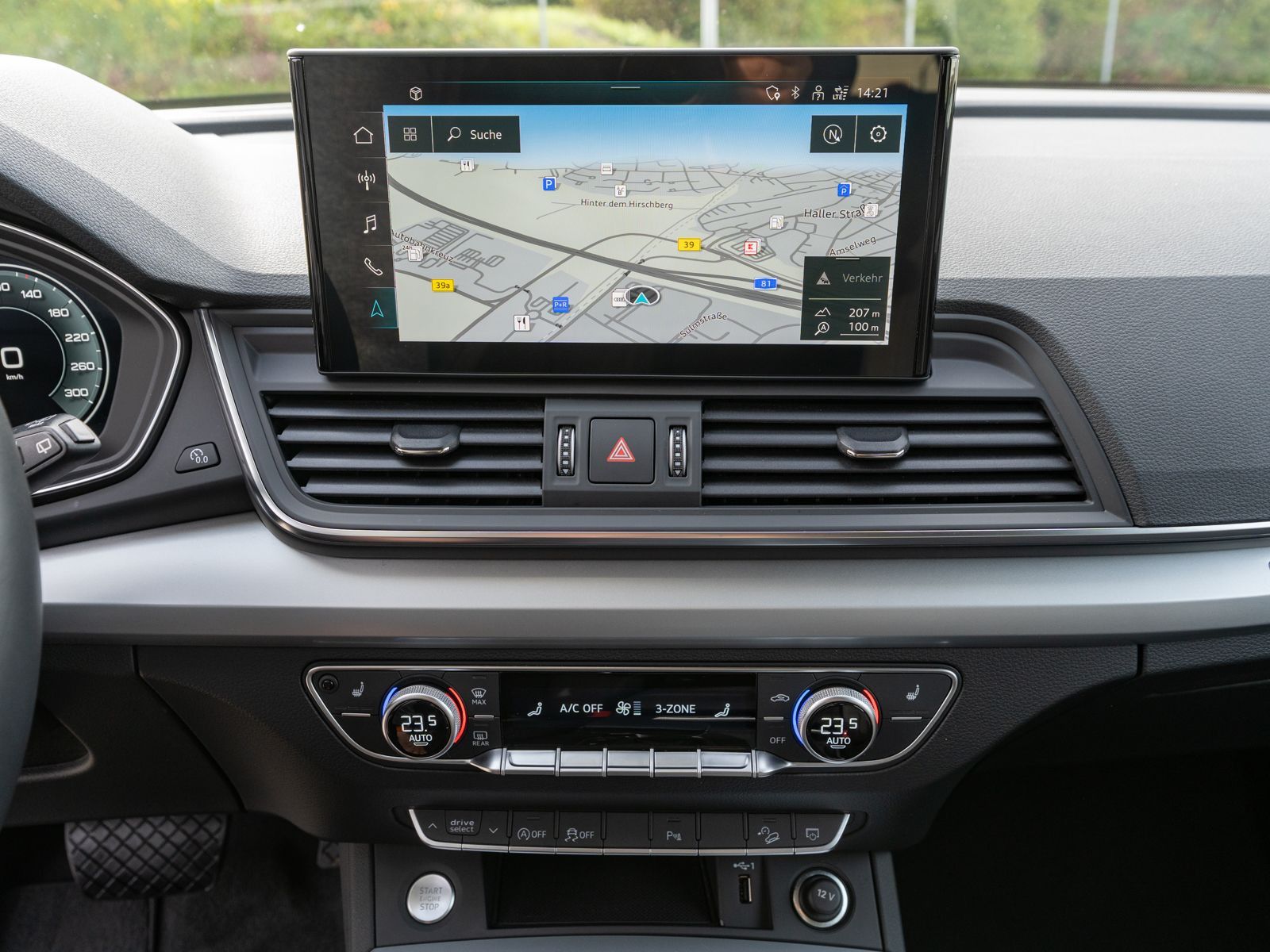 Fahrzeugabbildung Audi Q5 advanced 40TDI quattro NAVI LED GRA PDC VC