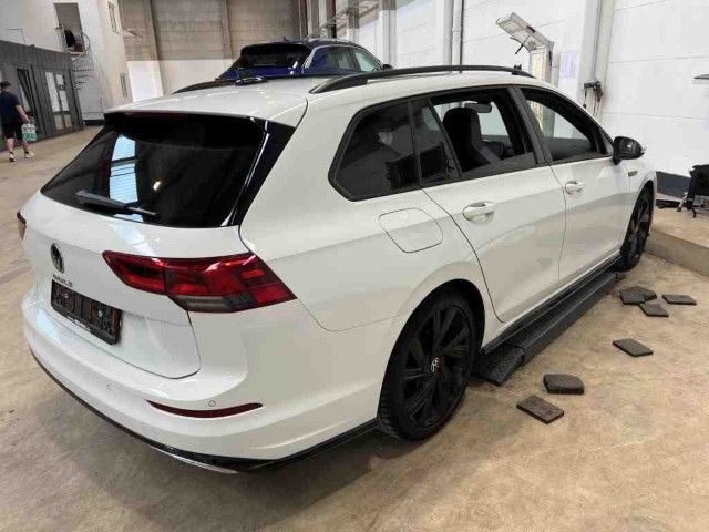 Fahrzeugabbildung Volkswagen Golf Variant R-Line 2.0TSI PANO STDHZ RFK AHK VC