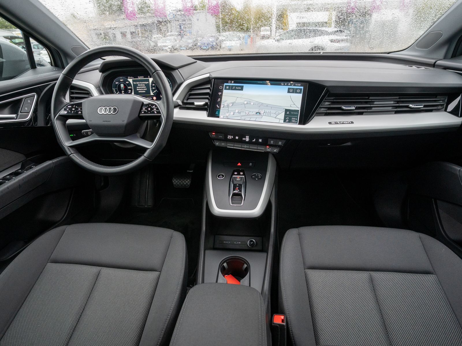 Fahrzeugabbildung Audi Q4 40 e-tron NAVI LED RFK GRA PDC SHZ ACC VC
