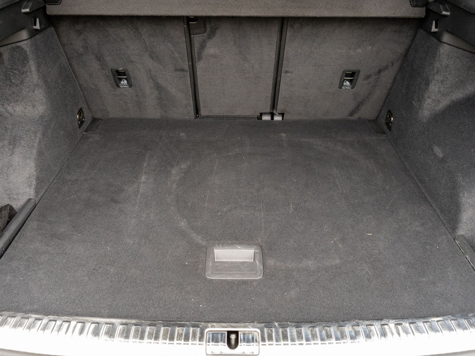 Fahrzeugabbildung Audi Q3 advanced 35TFSI Stronic NAVI LED RFK ACC VC
