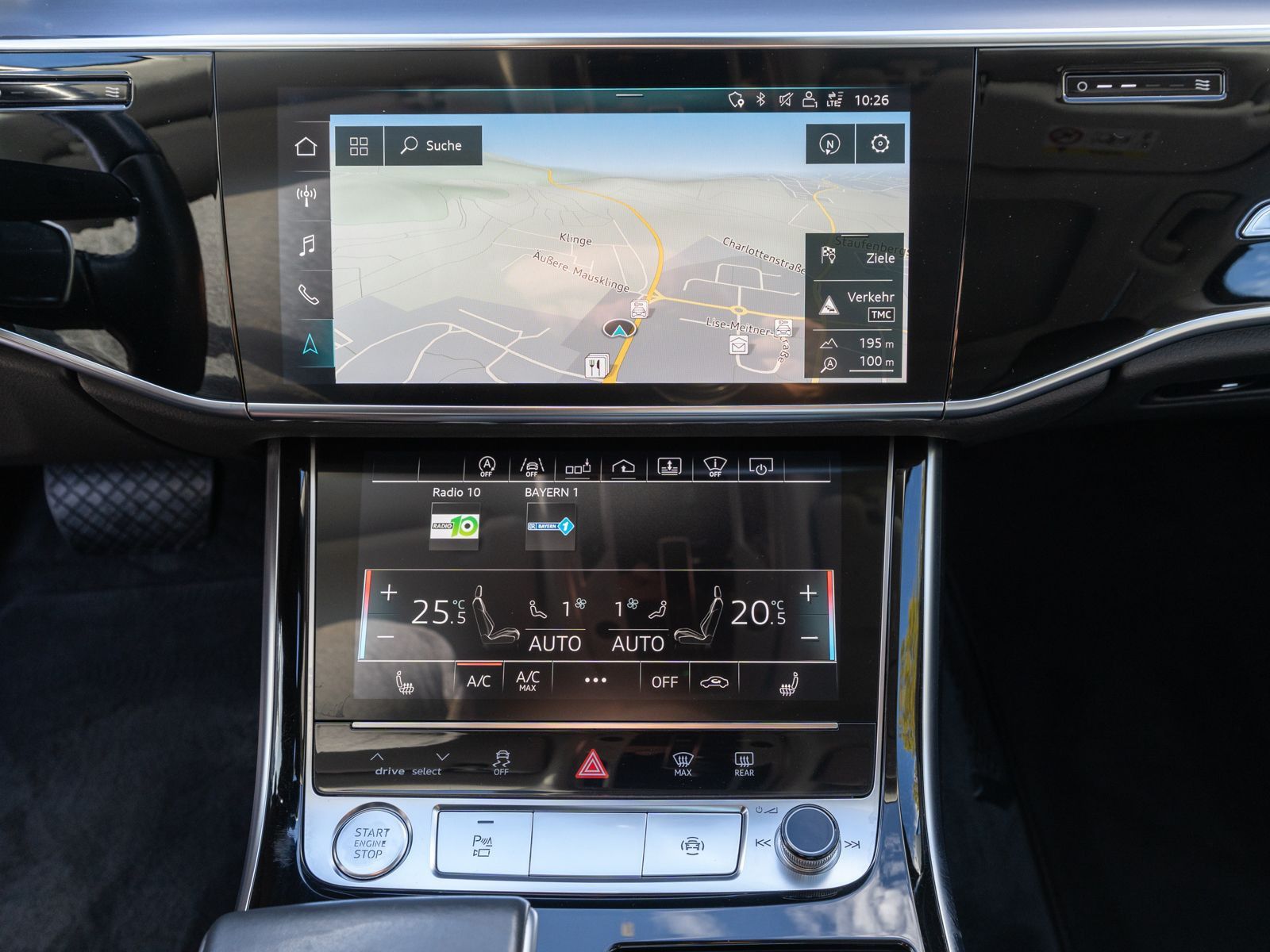 Fahrzeugabbildung Audi A8 55 TFSI quattro NAVI MATRIX AHK PANO HUD 360°