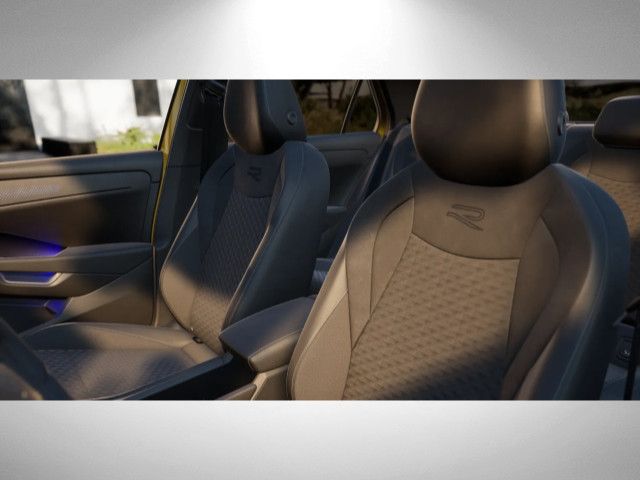 Fahrzeugabbildung Volkswagen T-Roc R-Line 1.5 l eTSI 150 PS DSG 360° ACC AHK