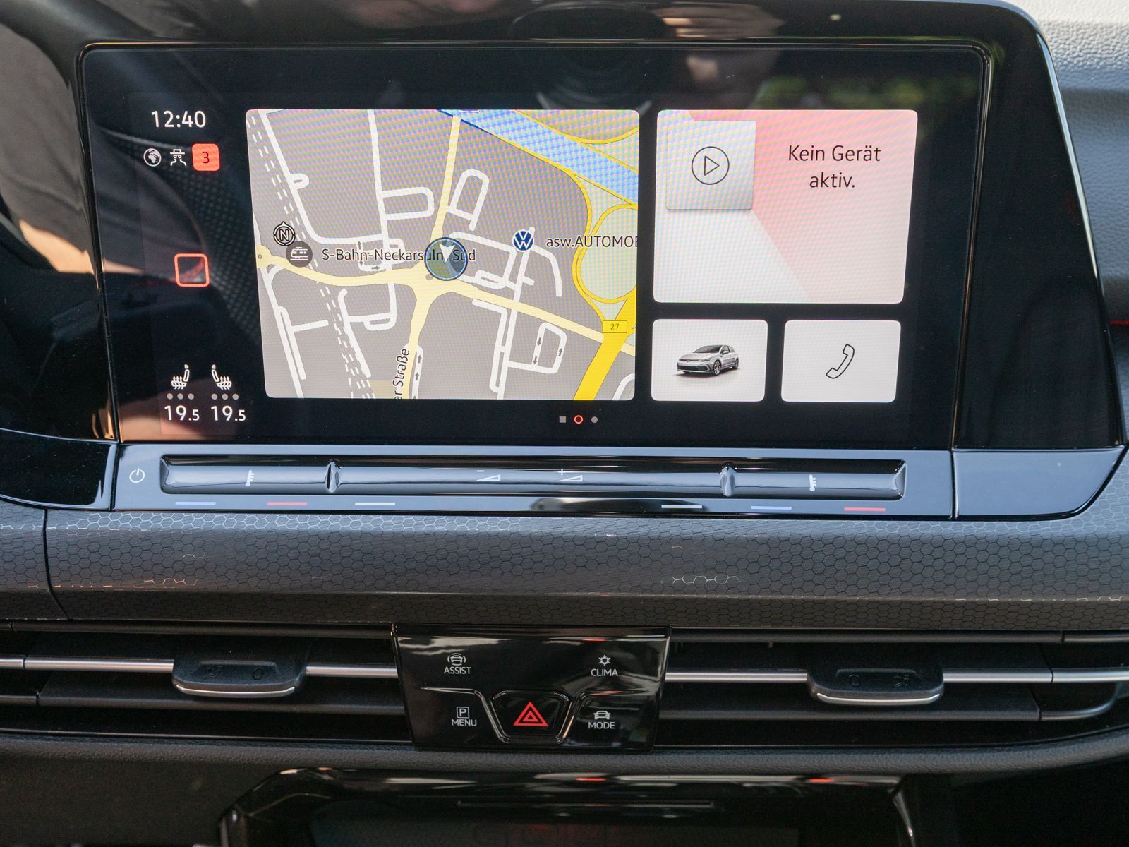 Fahrzeugabbildung Volkswagen Golf GTI 2.0 TSI DSG LED Navi ACC PANO RFK SHZ