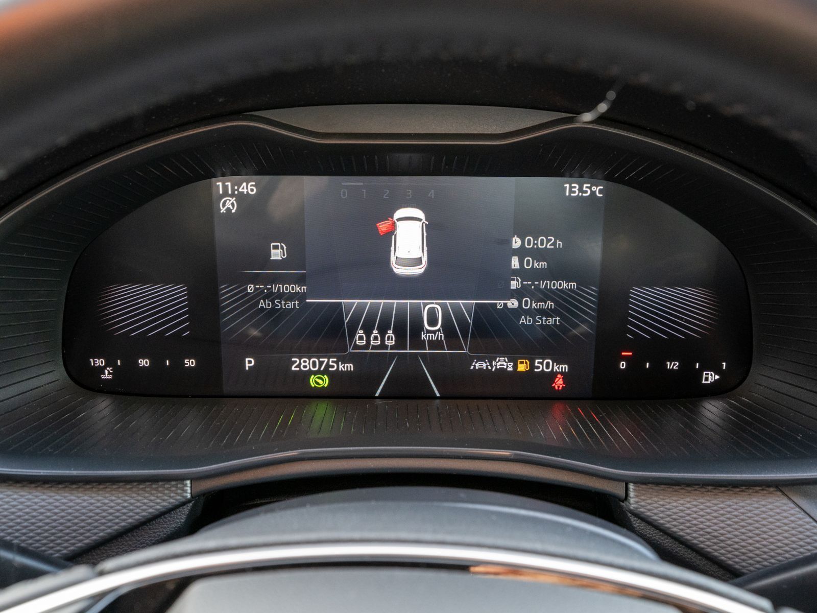 Fahrzeugabbildung SKODA Kamiq Essence 1.0 TSI DSG LED PDC SHZ AHK Vorb.